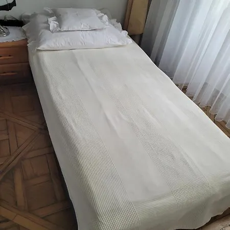 Pokoje Goscinne Victoria Apartamento Cracovia